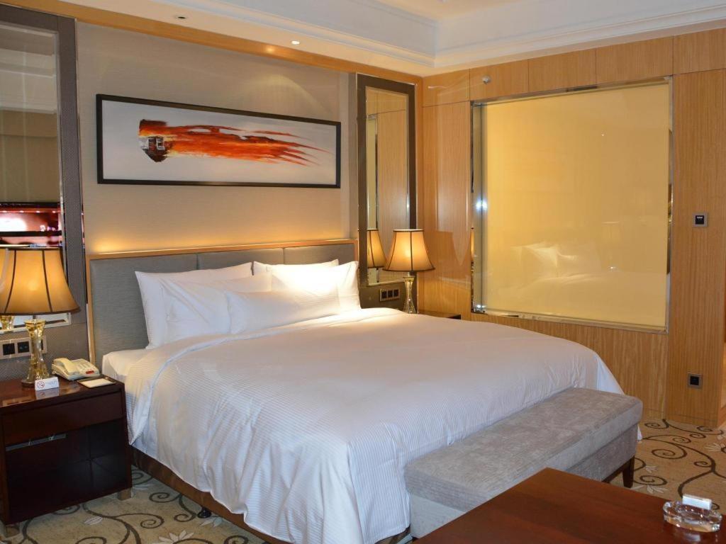 Wyndham Grand Plaza Royale Mingfa Zhangzhou Exteriör bild