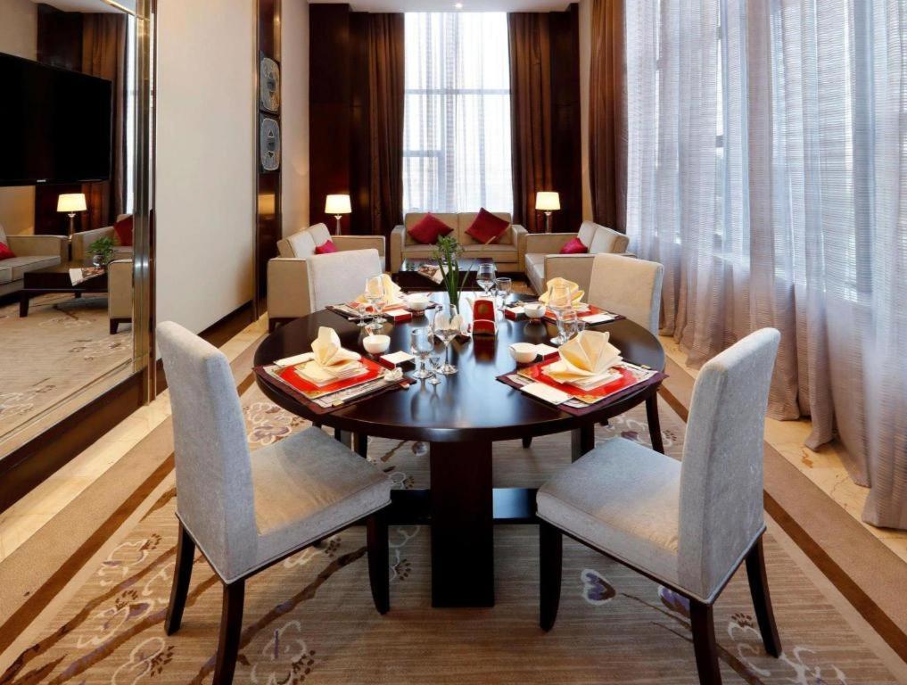Wyndham Grand Plaza Royale Mingfa Zhangzhou Exteriör bild