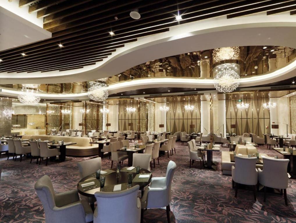 Wyndham Grand Plaza Royale Mingfa Zhangzhou Exteriör bild