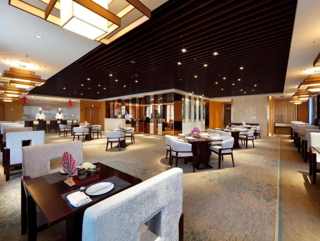 Wyndham Grand Plaza Royale Mingfa Zhangzhou Exteriör bild