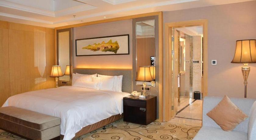 Wyndham Grand Plaza Royale Mingfa Zhangzhou Exteriör bild