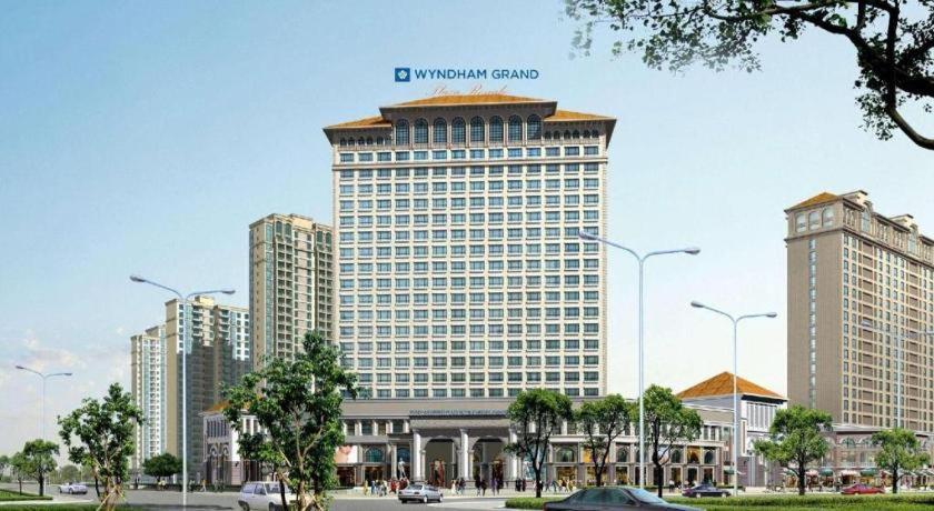 Wyndham Grand Plaza Royale Mingfa Zhangzhou Exteriör bild