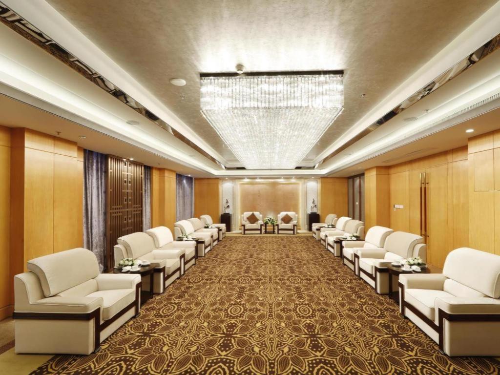 Wyndham Grand Plaza Royale Mingfa Zhangzhou Exteriör bild